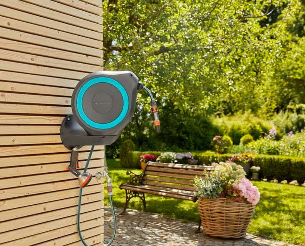 Gardena Wandslangenbox 15 Meter Rollup Blauw 2 Gardena Wandslangenbox 15 Meter Rollup Blauw - Afbeelding 2